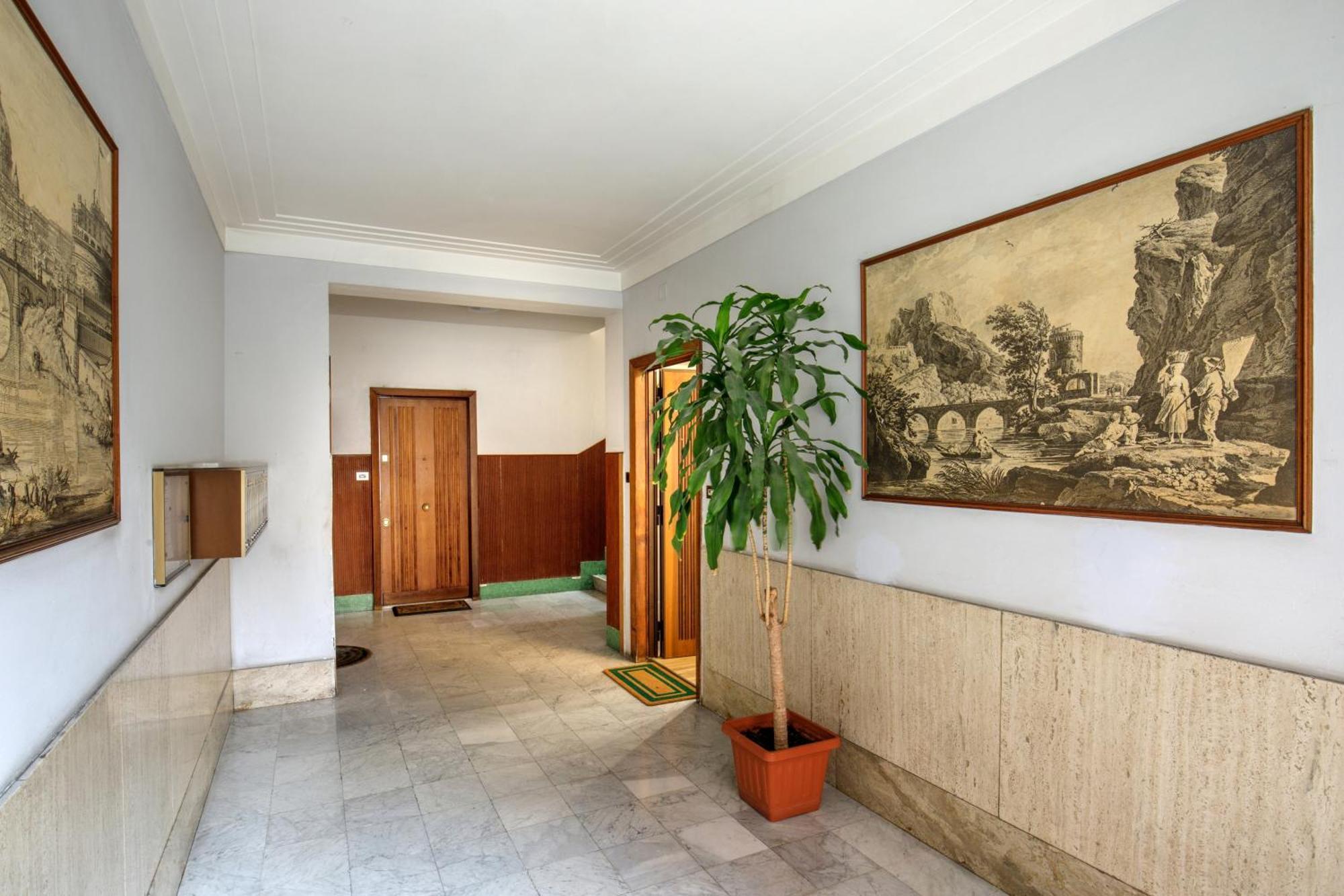 Vatican Aurelia House * Rom